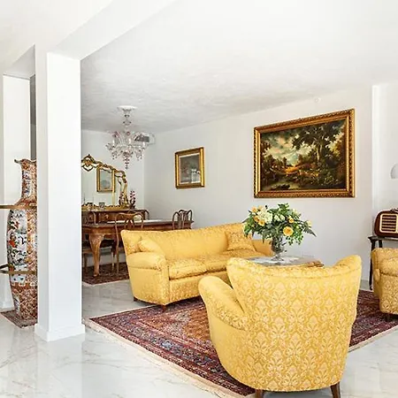 Ghe Sem Morazzone Bed & Breakfast *